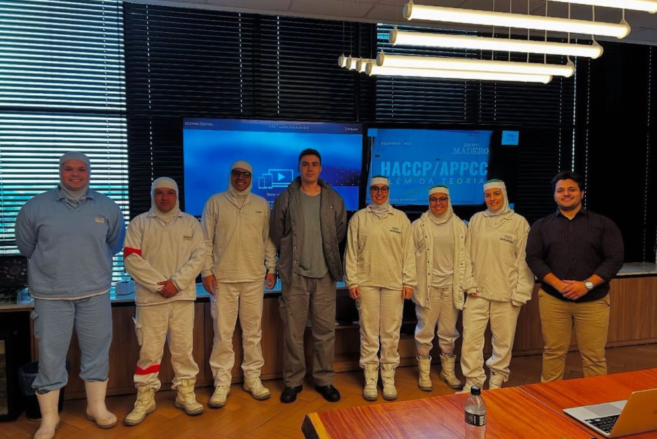 Imagem CURSO DE APPCC AVANÇADO PARA A EQUIPE DO MADERO